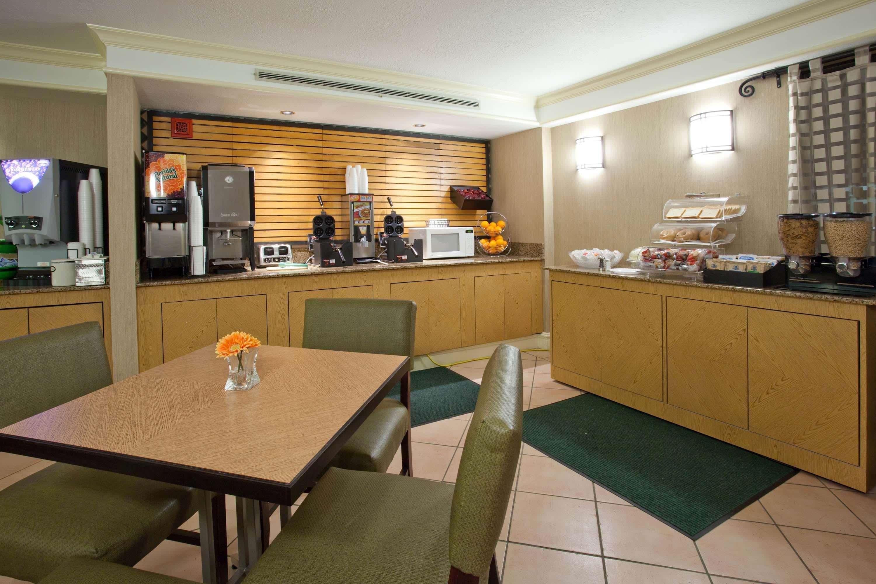La Quinta Inn By Wyndham Cheyenne Exteriér fotografie